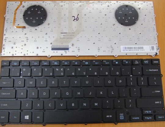 Ban-Phim-Laptop-Samsung-NP900X3D-co-den-khong-khung