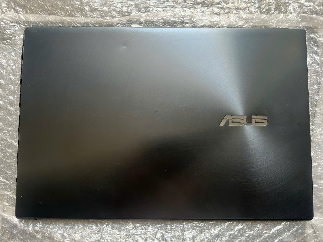 Thay Vỏ laptop asus zenbook ux325 Mặt A